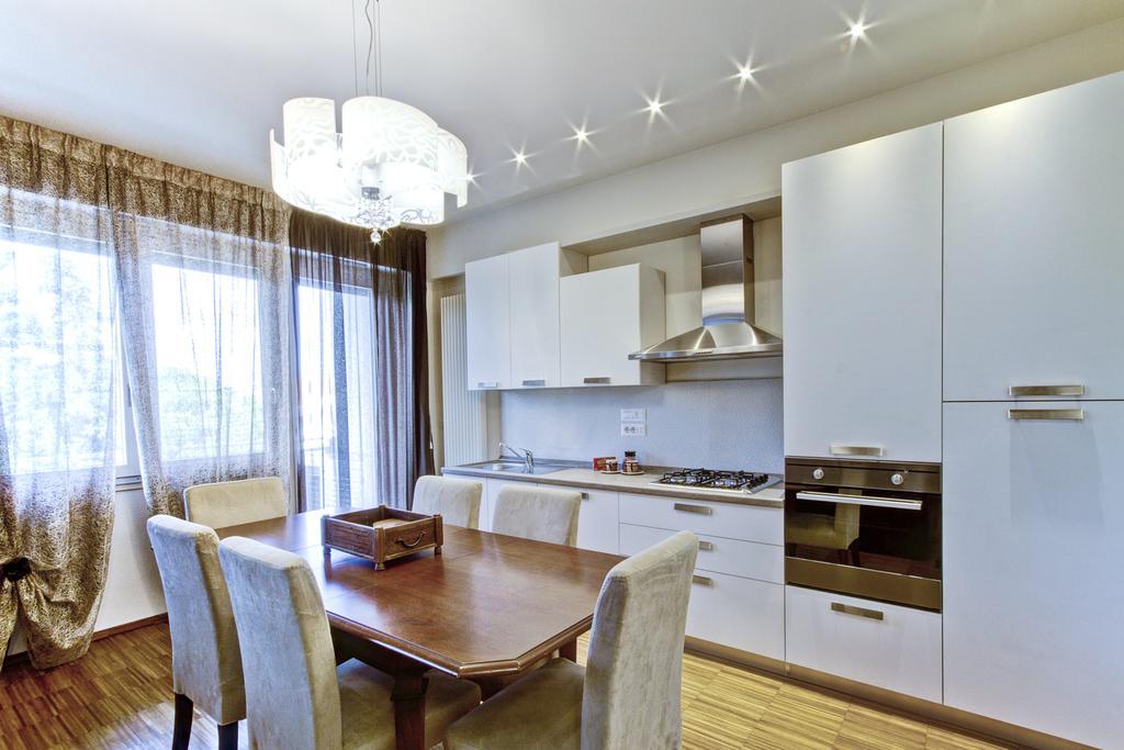 Appartamento Crima Luxury มิซาโน อาดรีอาติโก ภายนอก รูปภาพ